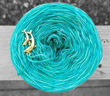 Green variegated yarn